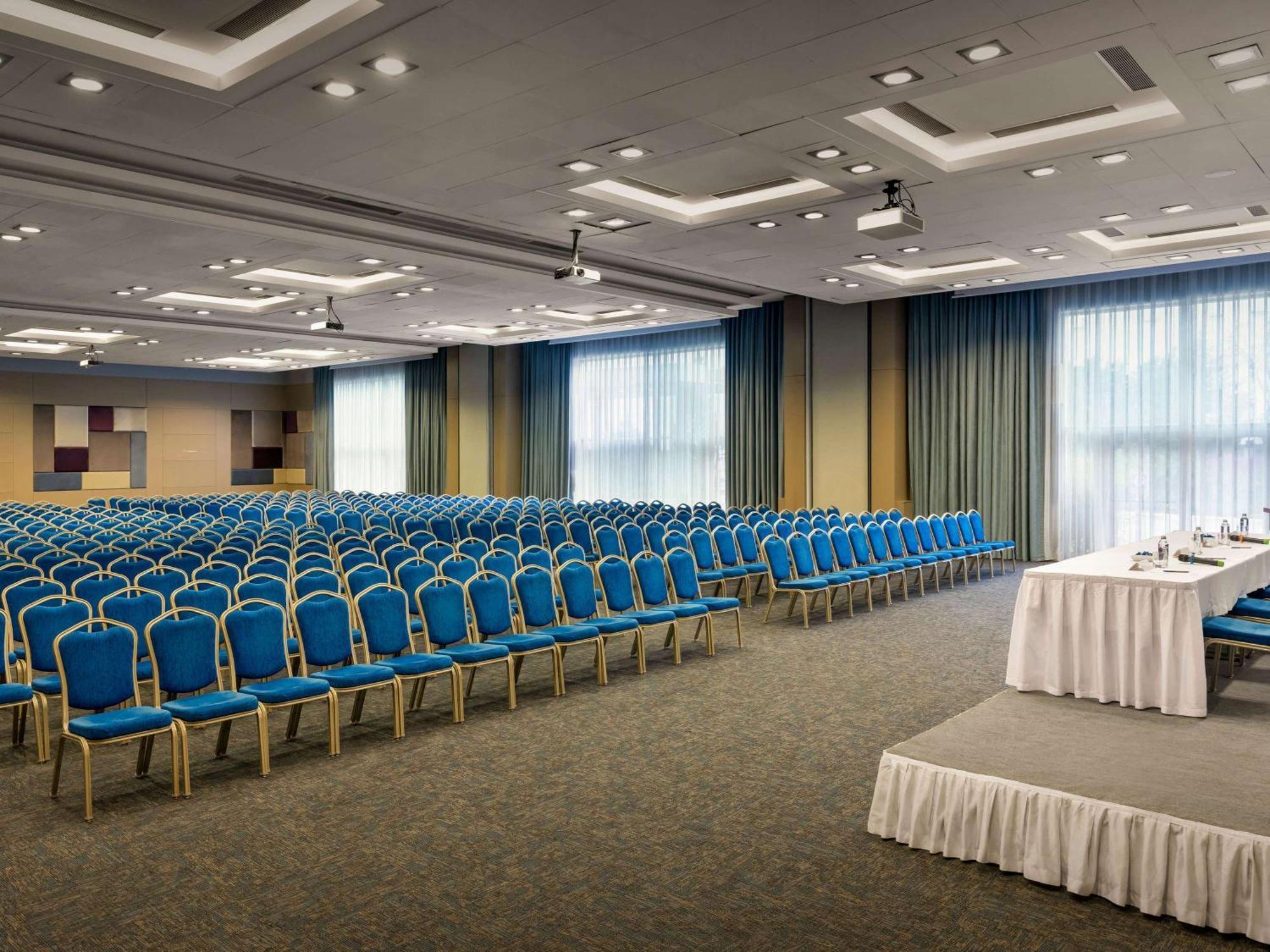 Novotel