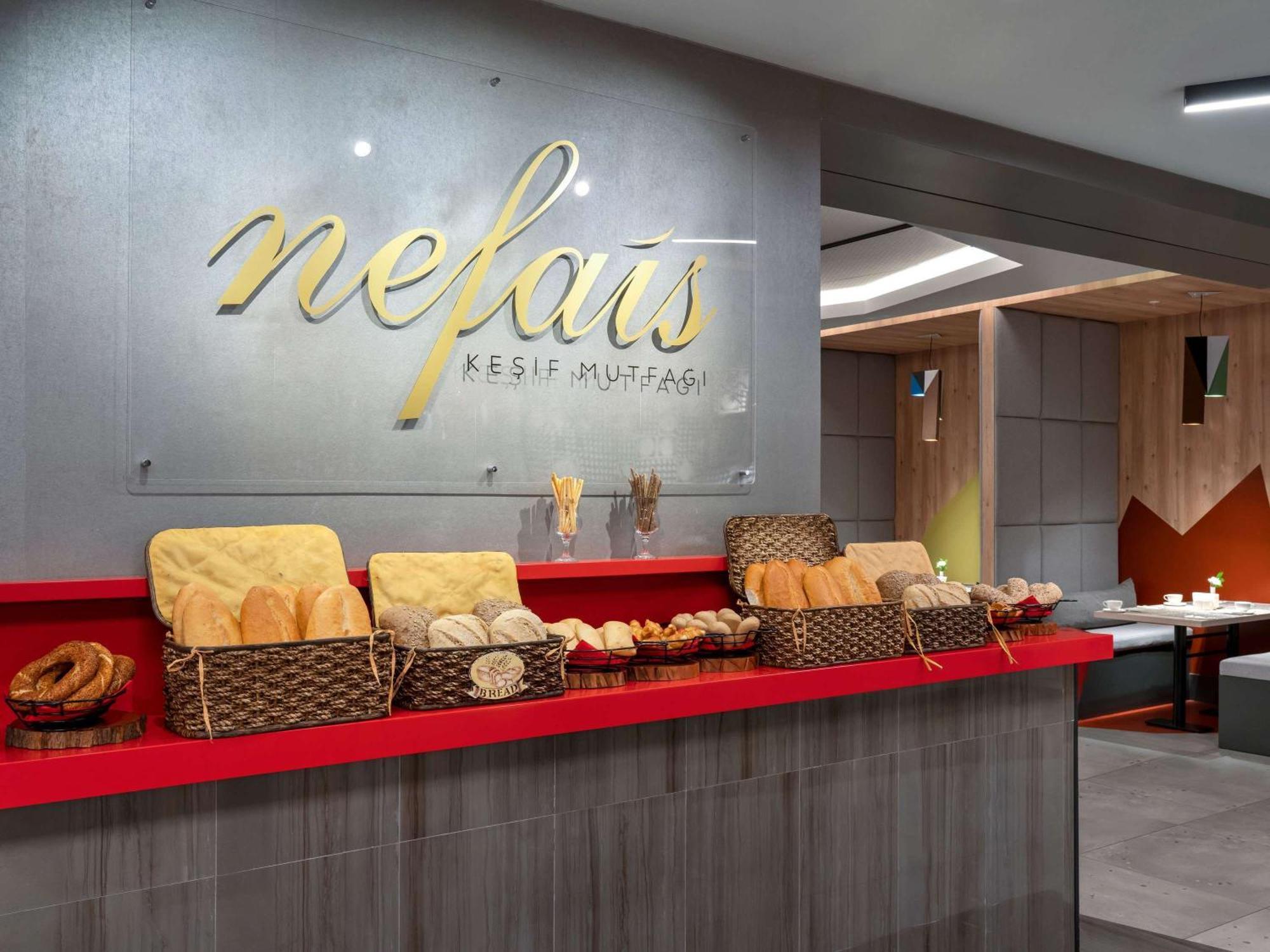 Otel Novotel 4*
